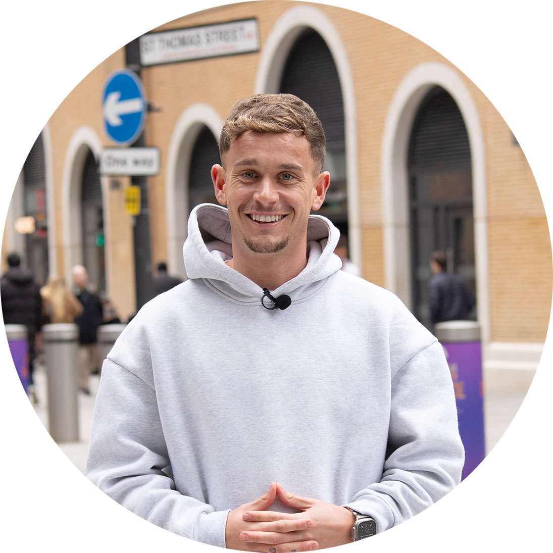 8d883f6f-b6a1-80e3-8c27-8c472f